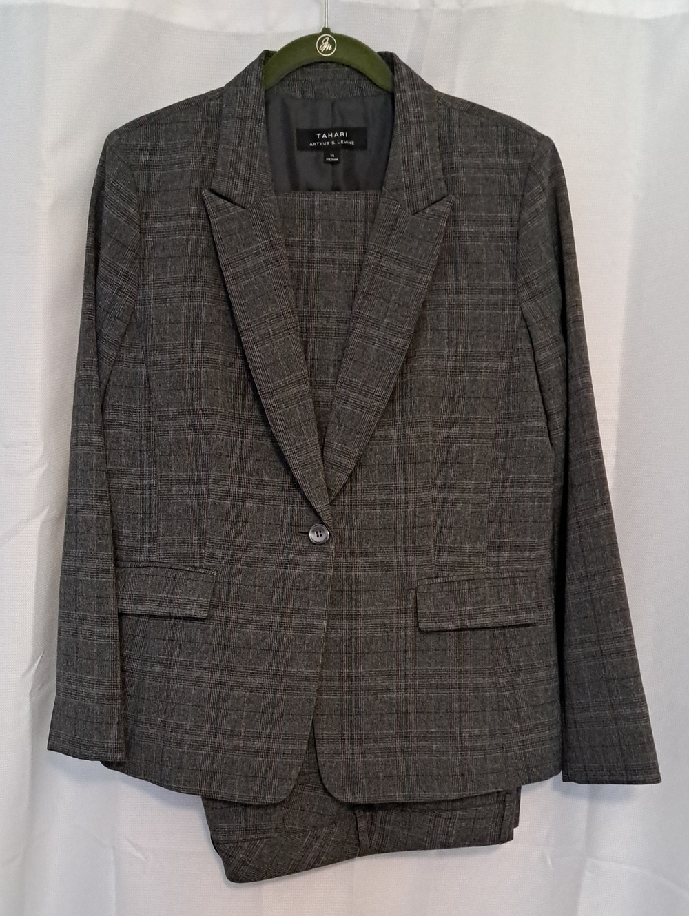 Tahari Gray Plaid Tailored Suit